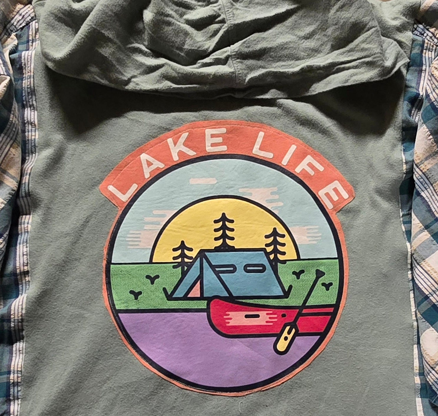 Upcycled - Lake life